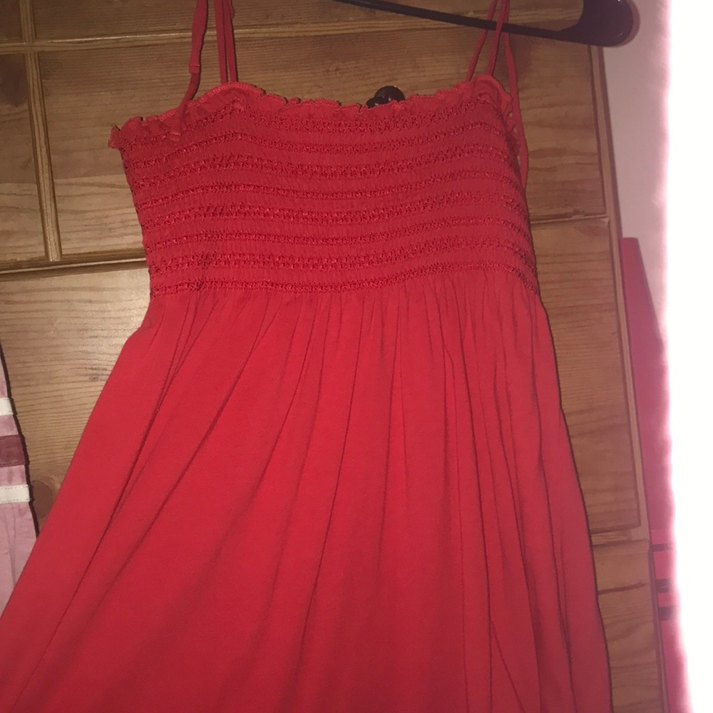 Red flowing/tube top